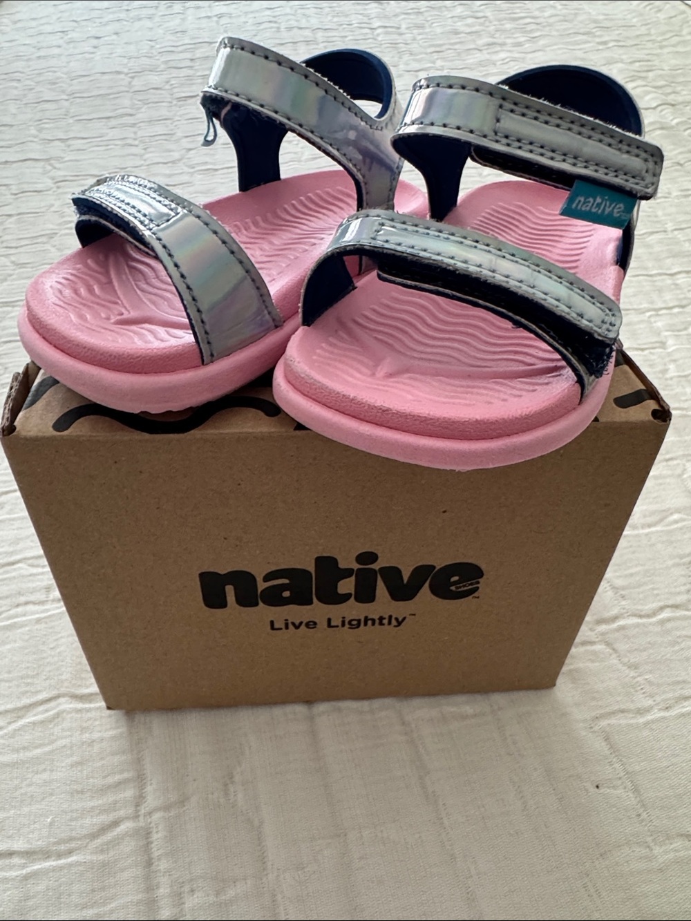 Native Girls Charley Hologram Iridescent Sandal - Princess Pink, Size C4
